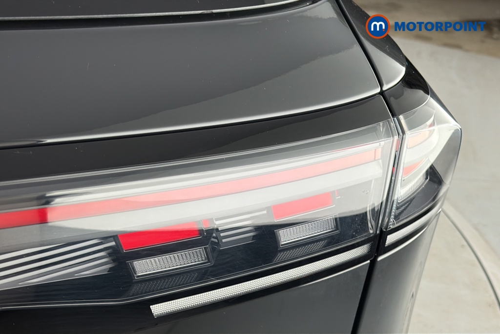 Volkswagen Tiguan R-Line Automatic Petrol Plug-In Hybrid SUV - Stock Number (1682853) - 36th supplementary image