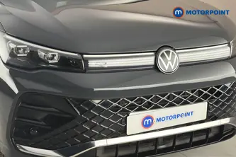 Volkswagen Tiguan R-Line Automatic Petrol Plug-In Hybrid SUV - Stock Number (1682853) - 43rd supplementary image