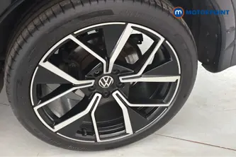 Volkswagen Tiguan R-Line Automatic Petrol Plug-In Hybrid SUV - Stock Number (1682853) - 45th supplementary image
