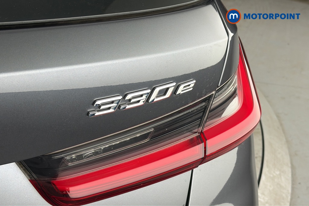 BMW 3 Series Se Pro Automatic Petrol Plug-In Hybrid Estate - Stock Number (1682899) - 36th supplementary image