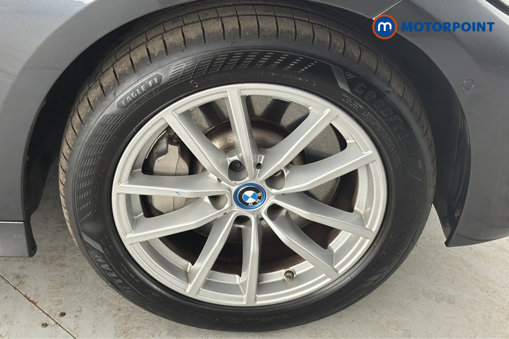 BMW 3 Series Se Pro Automatic Petrol Plug-In Hybrid Estate - Stock Number (1682899) - 47th supplementary image