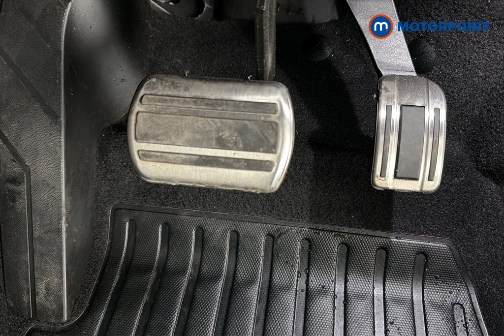 Peugeot 2008 GT Automatic Petrol SUV - Stock Number (1682945) - 24th supplementary image