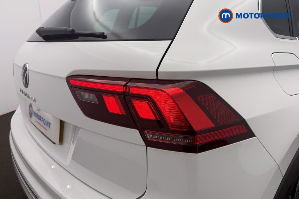 Volkswagen Tiguan R-Line Automatic Petrol SUV - Stock Number (1683129) - 21st supplementary image