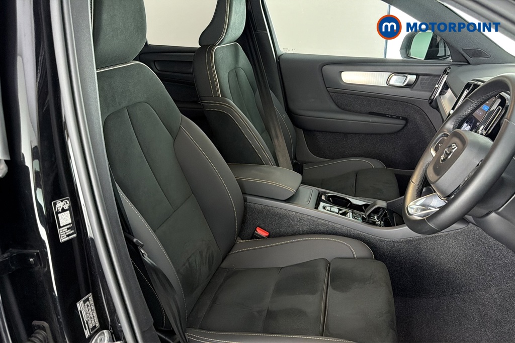Volvo Xc40 Plus Black Edition Automatic Petrol SUV - Stock Number (1683257) - 22nd supplementary image