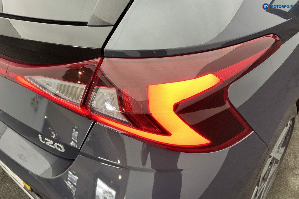 Hyundai I20 Tech Line Automatic Petrol Hatchback - Stock Number (1683282) - 32nd supplementary image