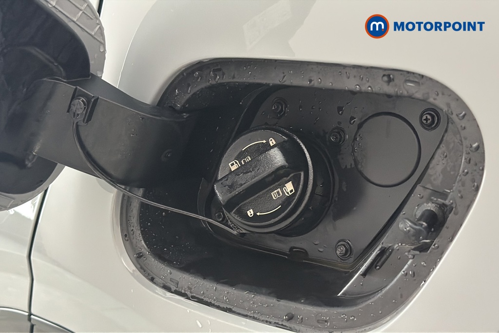 KIA Sportage Gt-Line Automatic Petrol-Electric Hybrid SUV - Stock Number (1683449) - 41st supplementary image