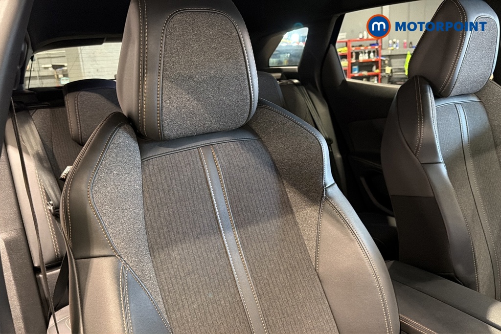 Peugeot 3008 Gt Line Manual Diesel SUV - Stock Number (1683652) - 994th supplementary image