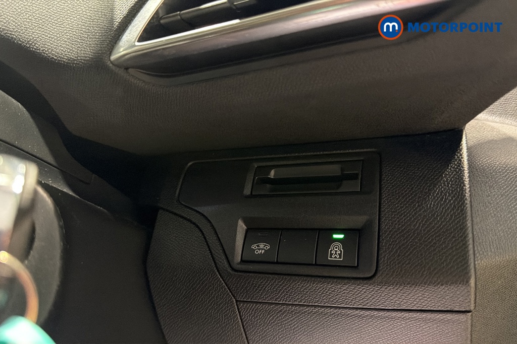 Peugeot 3008 Gt Line Manual Diesel SUV - Stock Number (1683652) - 11th supplementary image