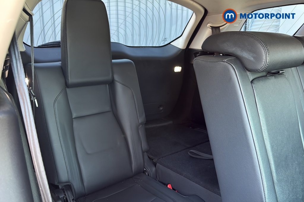 Land Rover Discovery Sport S Automatic Petrol SUV - Stock Number (1683880) - 29th supplementary image