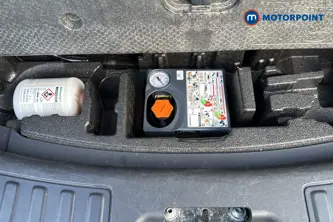 Land Rover Discovery Sport S Automatic Petrol SUV - Stock Number (1683880) - 33rd supplementary image