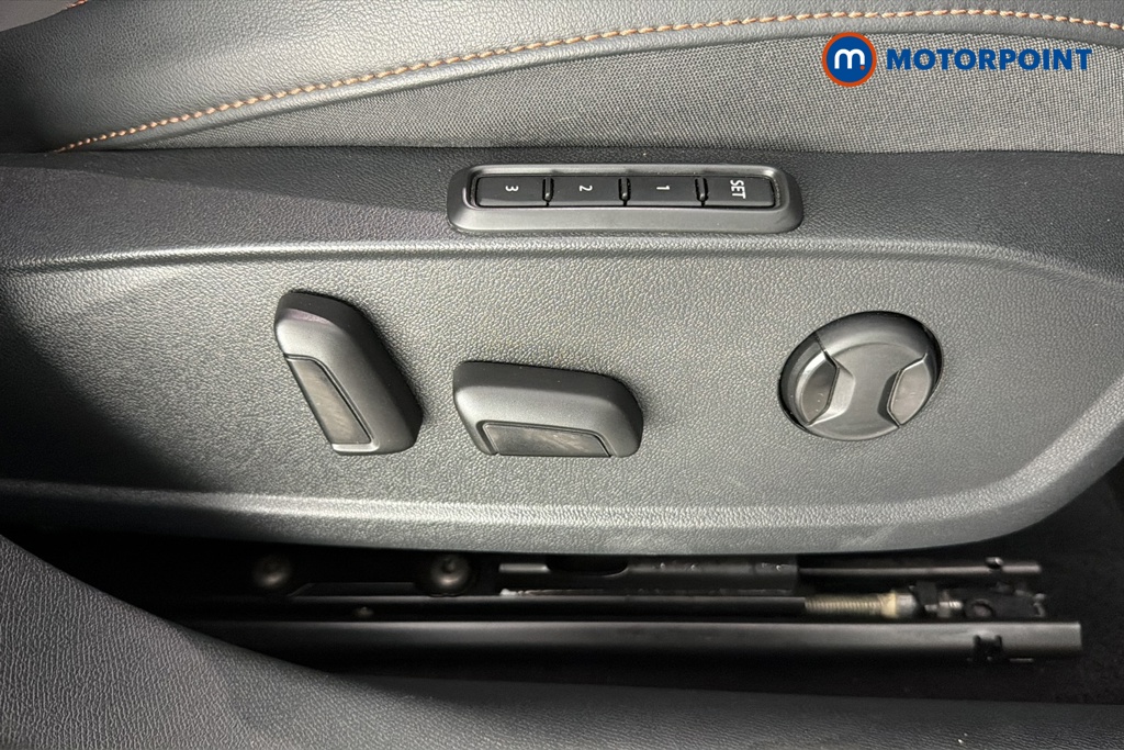 Cupra Formentor V2 Automatic Petrol SUV - Stock Number (1684560) - 23rd supplementary image