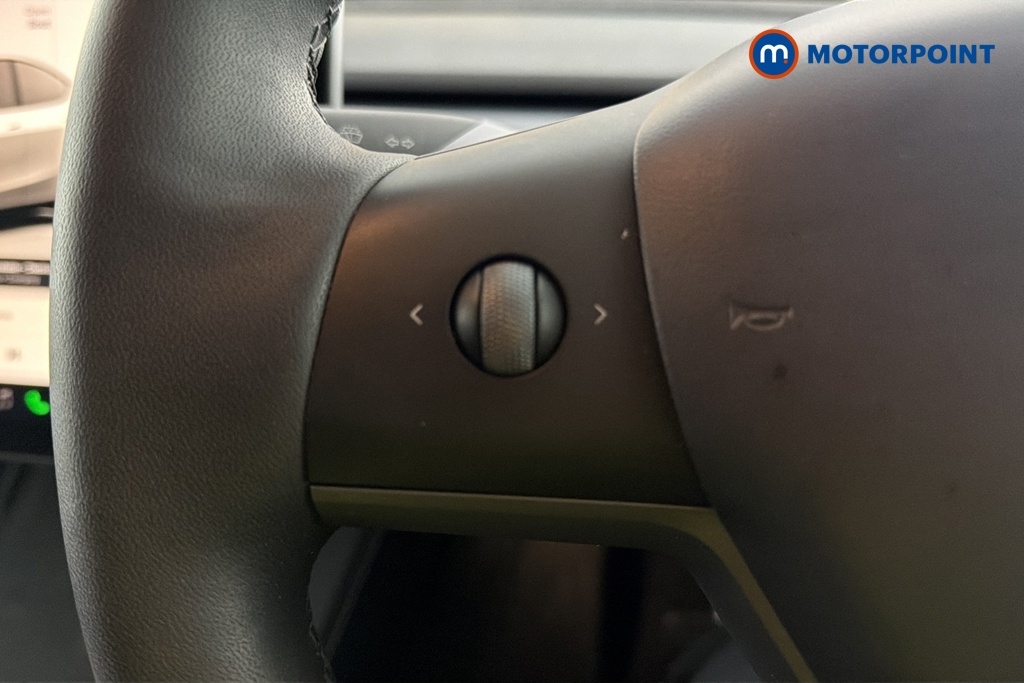 Tesla Model Y Rwd 5Dr Auto Automatic Electric SUV - Stock Number (1684627) - 4th supplementary image
