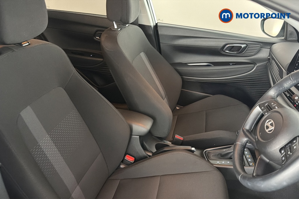Hyundai I20 Tech Line Automatic Petrol Hatchback - Stock Number (1684688) - 22nd supplementary image