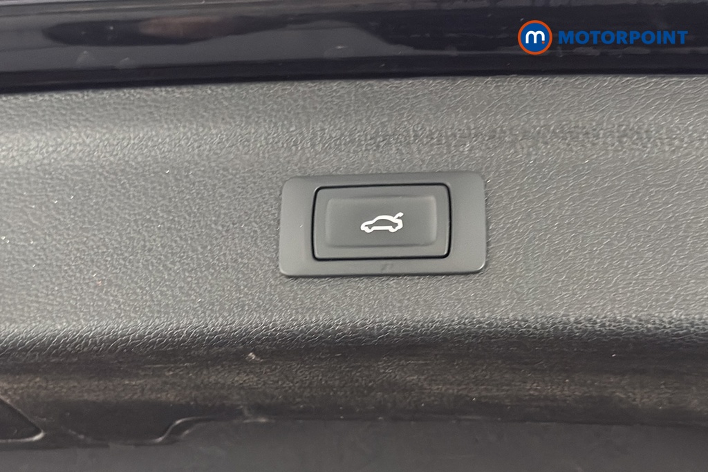 Audi Q3 S Line Manual Petrol SUV - Stock Number (1685006) - 35th supplementary image