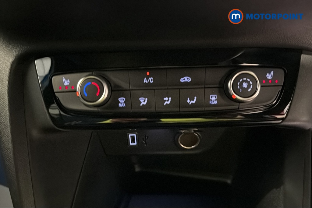 Vauxhall Corsa YES Manual Petrol Hatchback - Stock Number (1639767) - 14th supplementary image