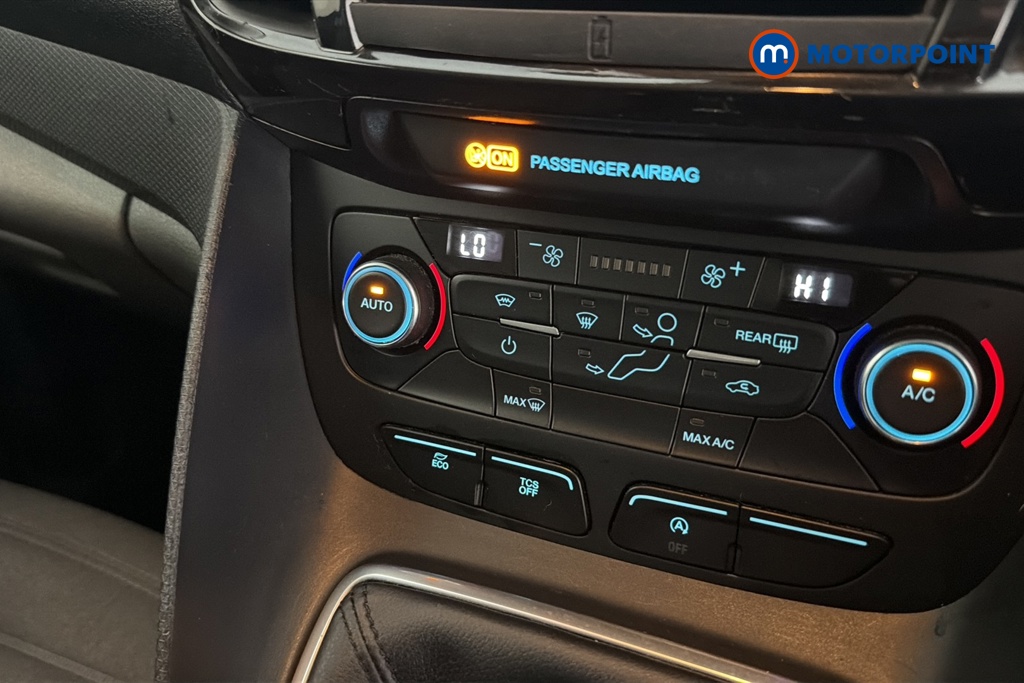 Ford Grand Tourneo Connect Titanium Manual Diesel People Carrier - Stock Number (1646566) - 12th supplementary image