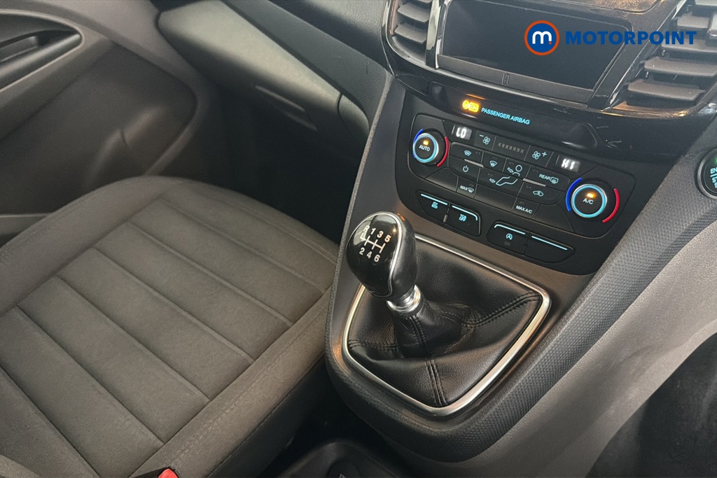 Ford Grand Tourneo Connect Titanium Manual Diesel People Carrier - Stock Number (1646566) - 15th supplementary image