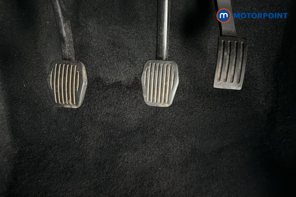 Ford Grand Tourneo Connect Titanium Manual Diesel People Carrier - Stock Number (1646566) - 24th supplementary image