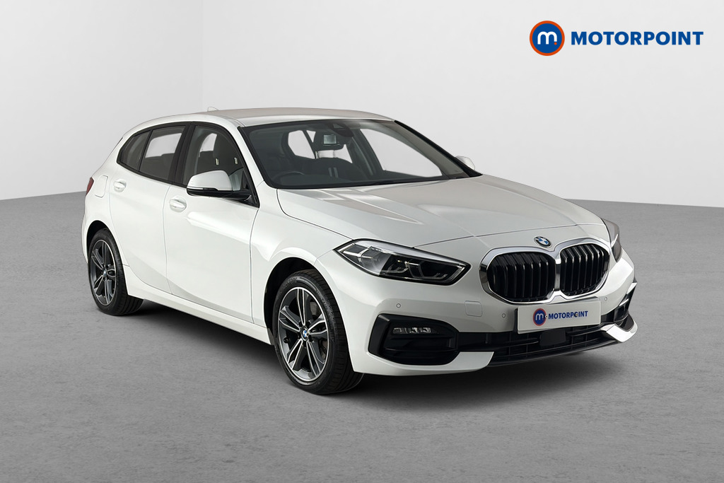 BMW 1 Series Sport Automatic Petrol Hatchback - Stock Number (1670092) - Drivers side front corner