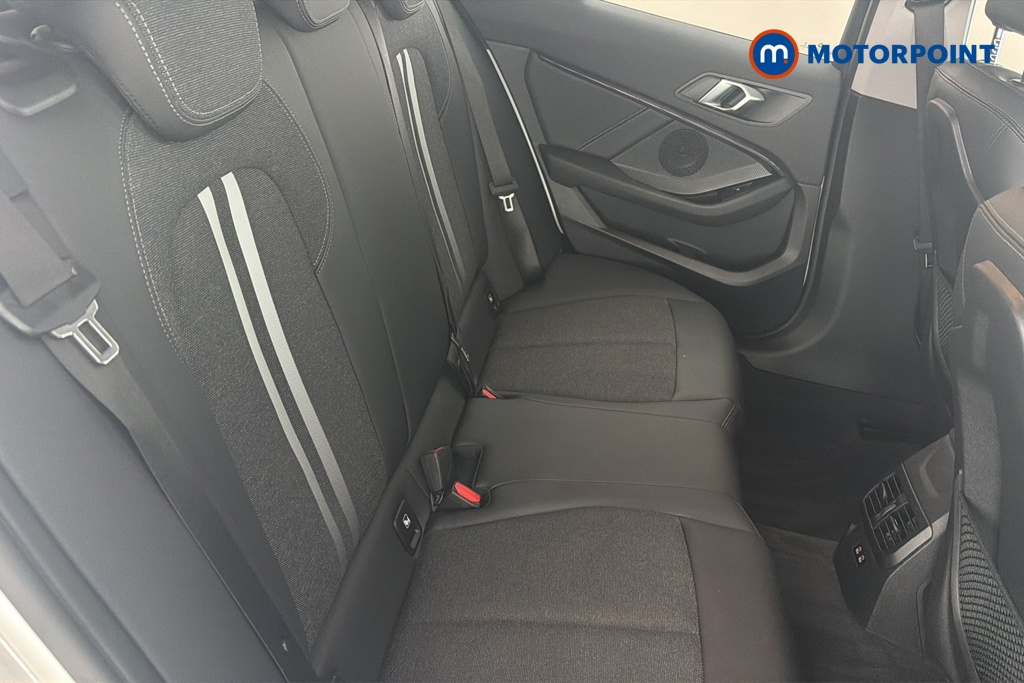 BMW 1 Series Sport Automatic Petrol Hatchback - Stock Number (1670092) - 25th supplementary image