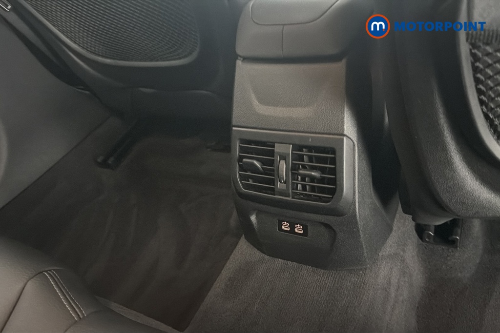 BMW 1 Series Sport Automatic Petrol Hatchback - Stock Number (1670092) - 28th supplementary image