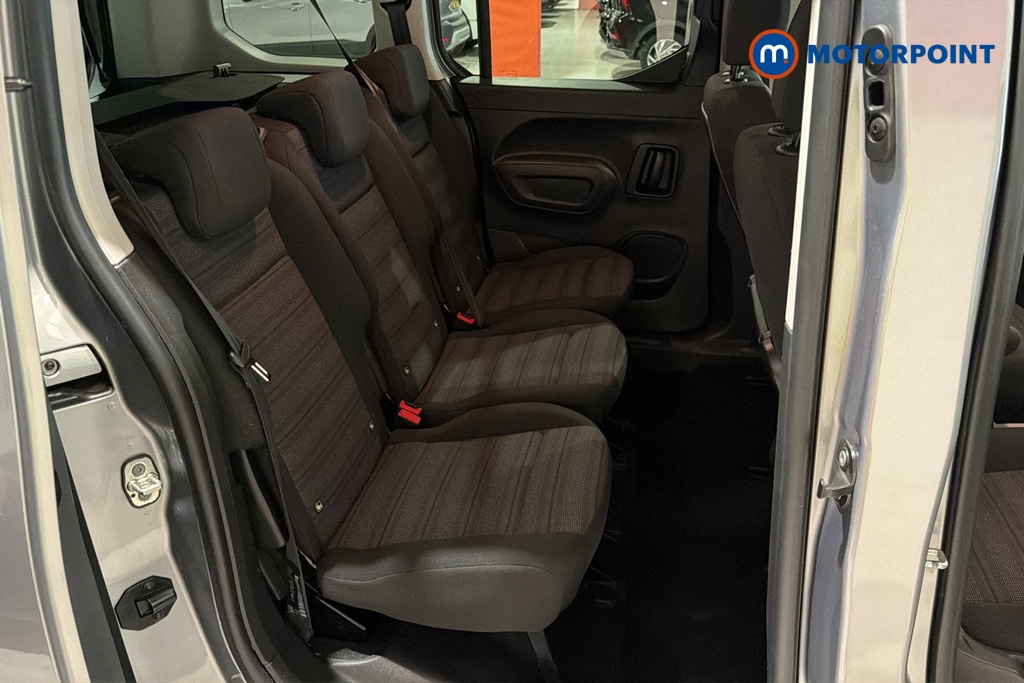Vauxhall Combo Life Elite Automatic Diesel People Carrier - Stock Number (1671120) - 25th supplementary image