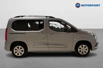Vauxhall Combo Life Elite Automatic Diesel People Carrier - Stock Number (1671120) - Passenger side