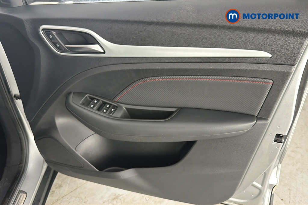 Mg Motor Uk ZS Exclusive Manual Petrol SUV - Stock Number (1677130) - 18th supplementary image