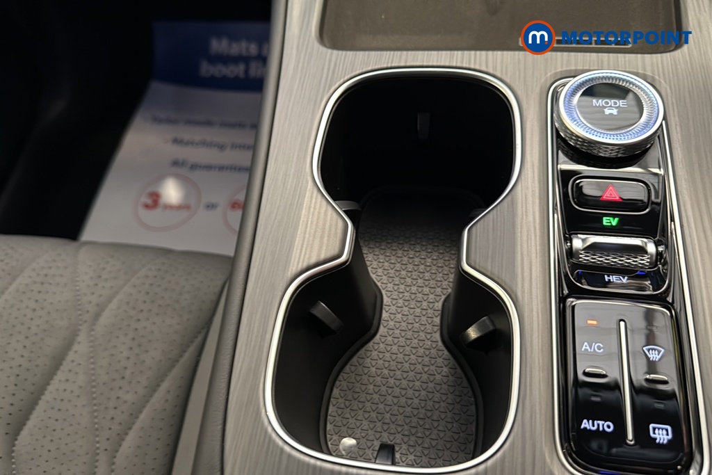Chery Tiggo 8 Summit Automatic Petrol Plug-In Hybrid SUV - Stock Number (1682791) - 16th supplementary image