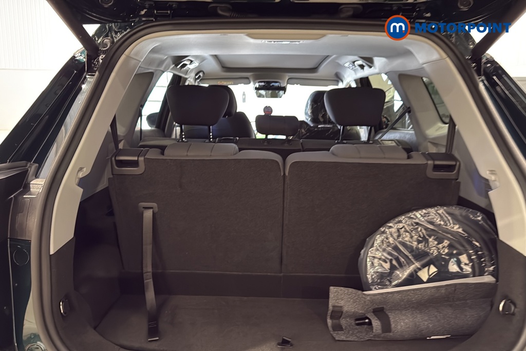 Chery Tiggo 8 Summit Automatic Petrol Plug-In Hybrid SUV - Stock Number (1682791) - 32nd supplementary image