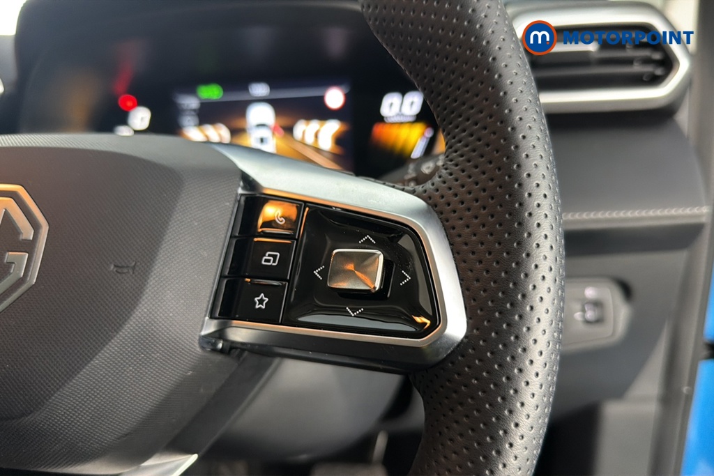 Mg Motor Uk ZS Trophy Automatic Petrol-Electric Hybrid SUV - Stock Number (1682901) - 3rd supplementary image