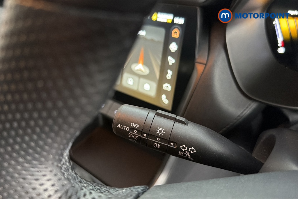 Mg Motor Uk ZS Trophy Automatic Petrol-Electric Hybrid SUV - Stock Number (1682901) - 5th supplementary image