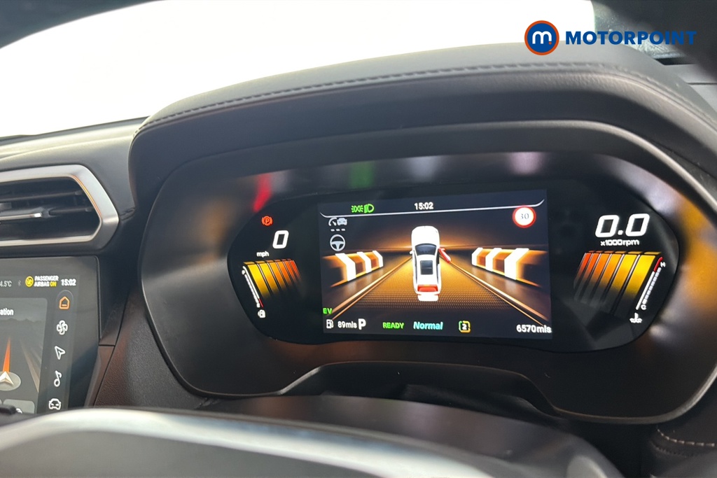 Mg Motor Uk ZS Trophy Automatic Petrol-Electric Hybrid SUV - Stock Number (1682901) - 7th supplementary image