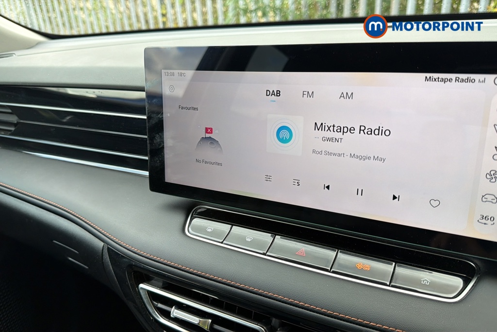 Mg Motor Uk HS Trophy Automatic Petrol-Electric Hybrid SUV - Stock Number (1684389) - 8th supplementary image