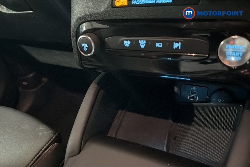 Ford Kuga St-Line Automatic Petrol Plug-In Hybrid SUV - Stock Number (1685065) - 12th supplementary image
