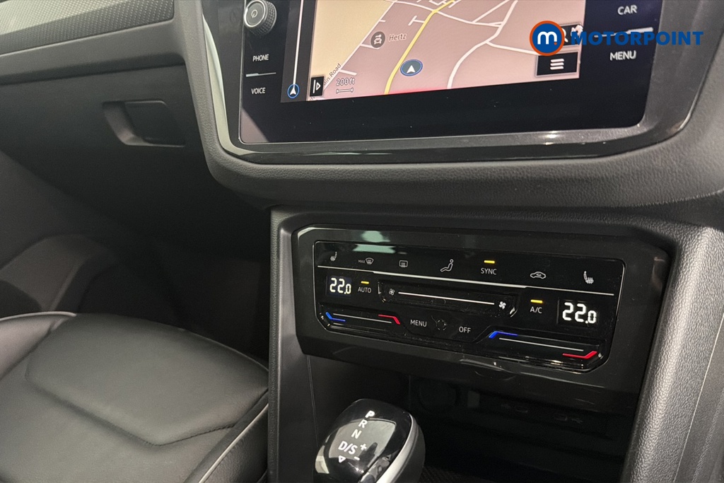 Volkswagen Tiguan R-Line Automatic Diesel SUV - Stock Number (1685309) - 12th supplementary image