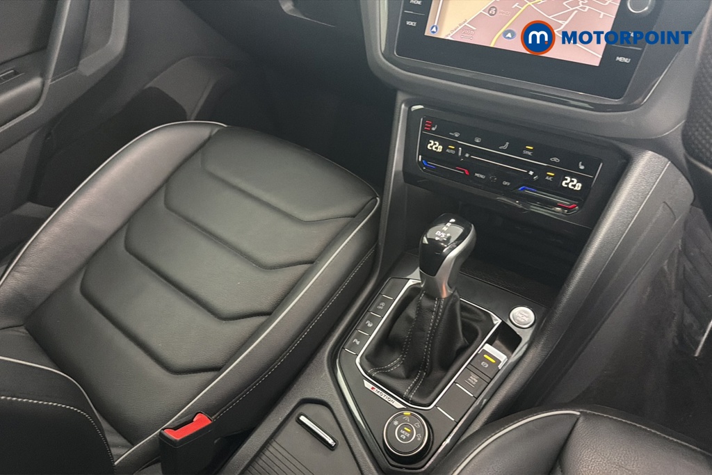 Volkswagen Tiguan R-Line Automatic Diesel SUV - Stock Number (1685309) - 15th supplementary image