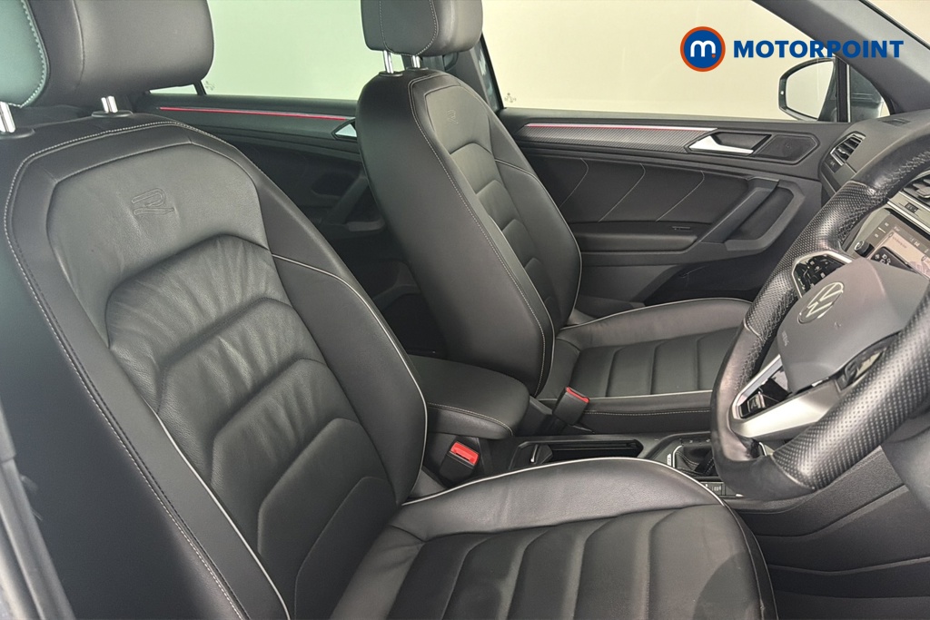 Volkswagen Tiguan R-Line Automatic Diesel SUV - Stock Number (1685309) - 22nd supplementary image