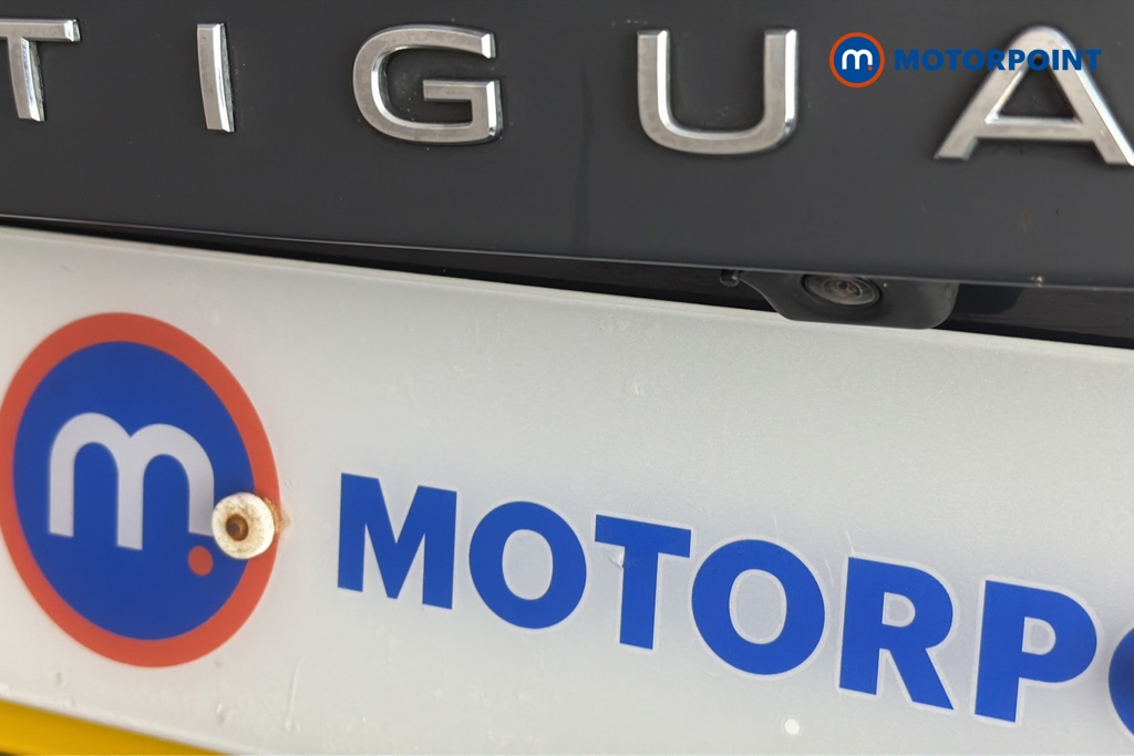 Volkswagen Tiguan R-Line Automatic Diesel SUV - Stock Number (1685309) - 37th supplementary image