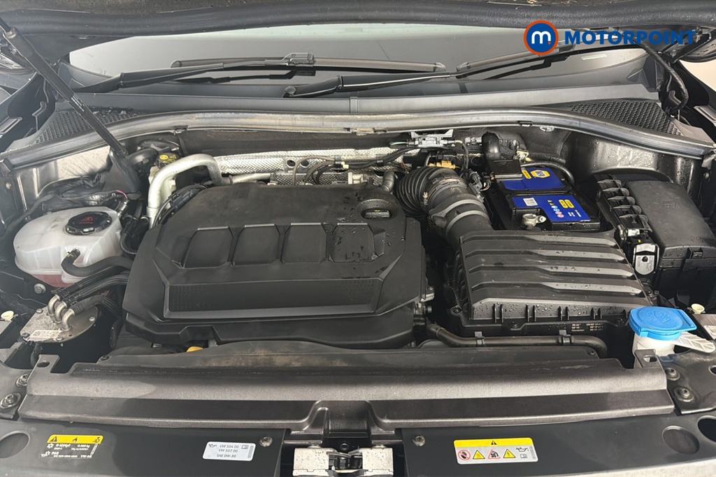 Volkswagen Tiguan R-Line Automatic Diesel SUV - Stock Number (1685309) - 48th supplementary image