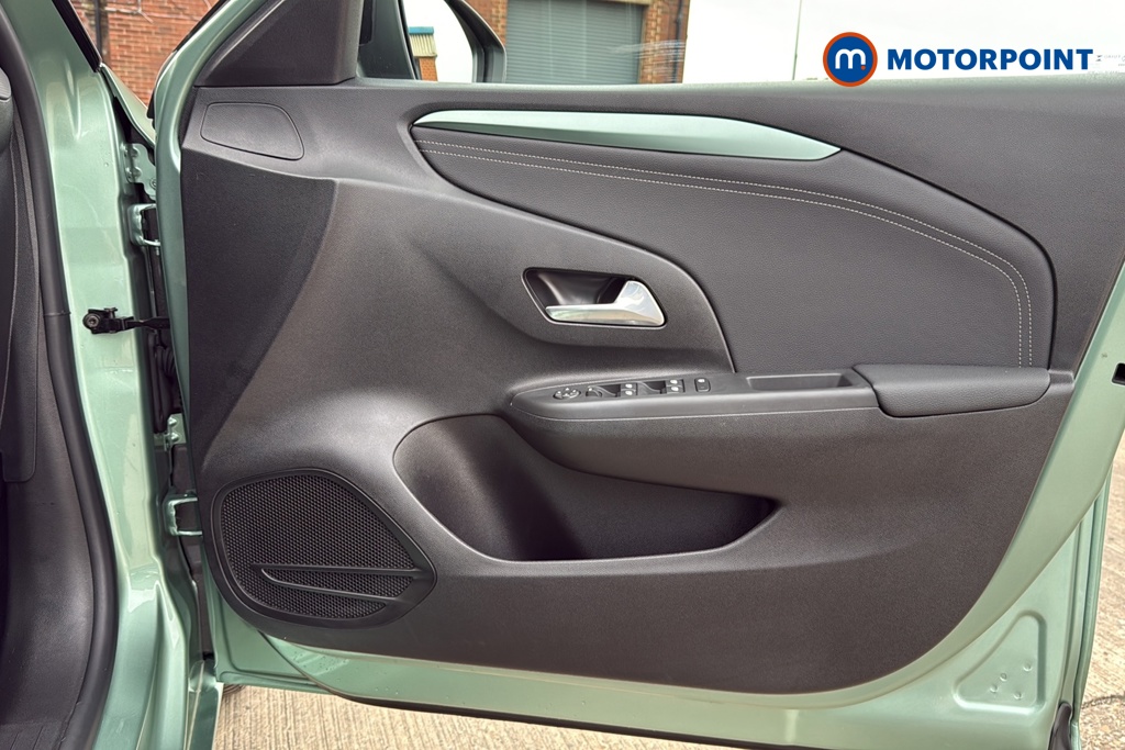 Vauxhall Corsa YES Manual Petrol Hatchback - Stock Number (1639778) - 18th supplementary image