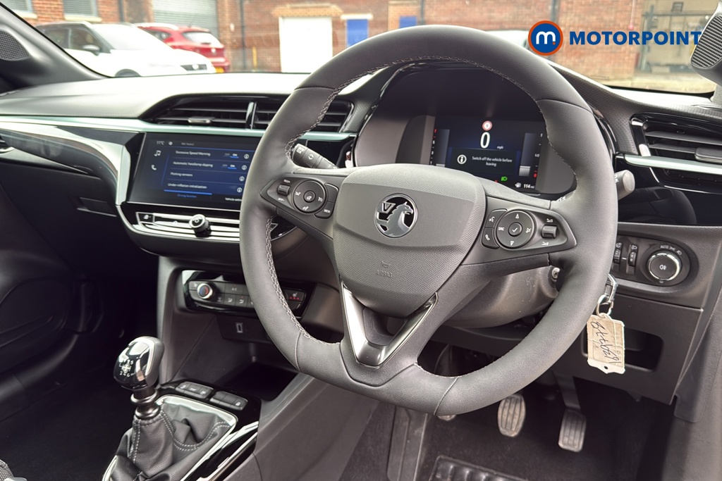 Vauxhall Corsa YES Manual Petrol Hatchback - Stock Number (1639778) - 1st supplementary image