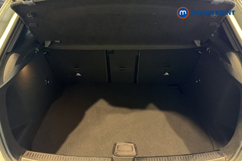 Mercedes-Benz A Class Amg Line Automatic Petrol Hatchback - Stock Number (1678235) - 30th supplementary image