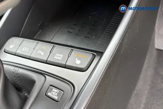 Hyundai I20 Tech Line Automatic Petrol Hatchback - Stock Number (1683594) - 14th supplementary image