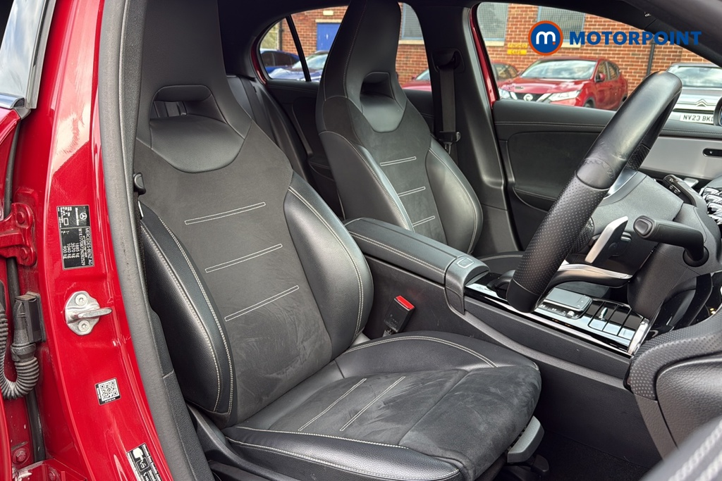 Mercedes-Benz A Class Amg Line Executive Edition Automatic Petrol Hatchback - Stock Number (1683715) - 22nd supplementary image