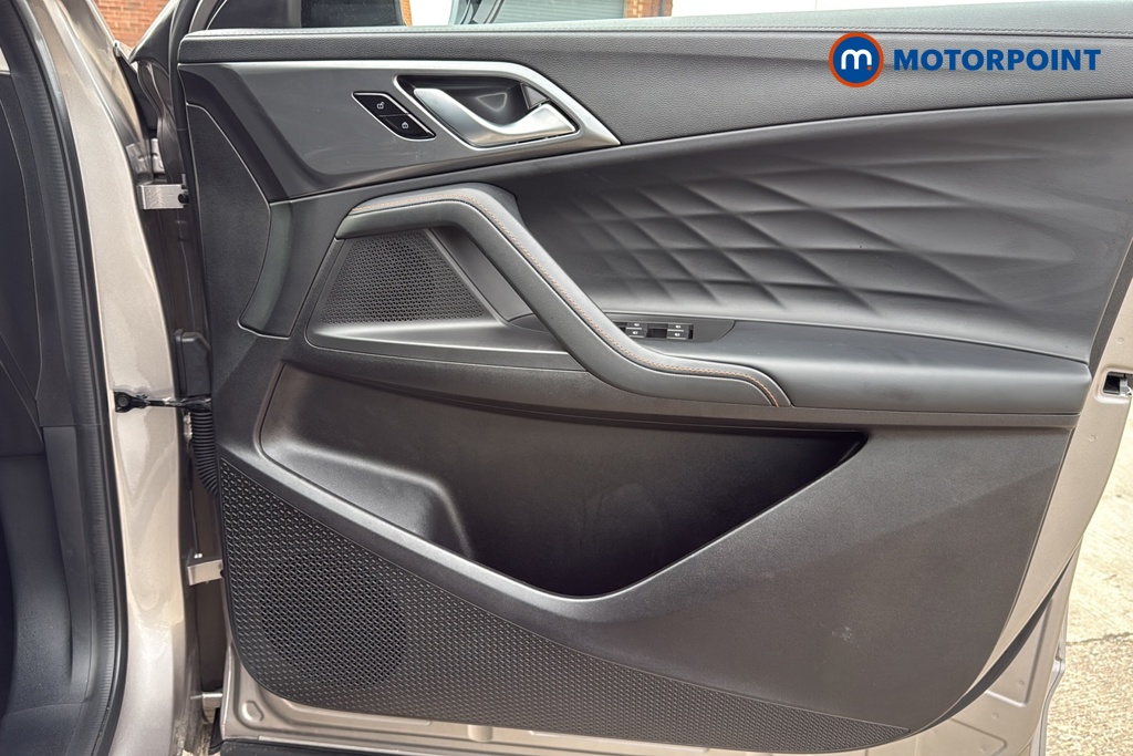 Mg Motor Uk HS Trophy Automatic Petrol-Electric Hybrid SUV - Stock Number (1684397) - 18th supplementary image