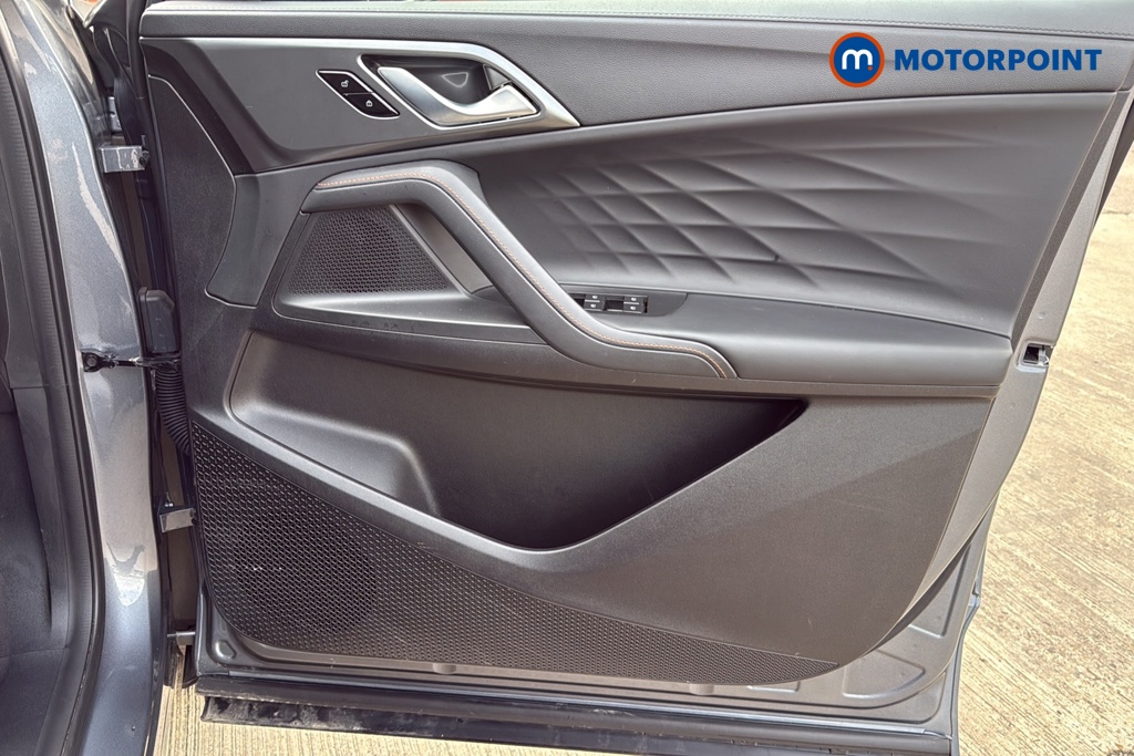 Mg Motor Uk HS Trophy Automatic Petrol-Electric Hybrid SUV - Stock Number (1684401) - 18th supplementary image