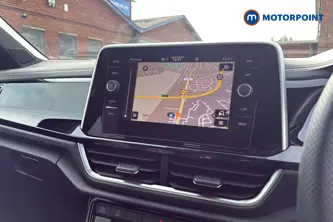 Volkswagen T-Roc R-Line Manual Petrol SUV - Stock Number (1684663) - 9th supplementary image