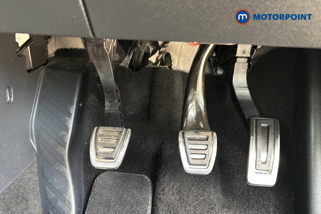 Volkswagen T-Roc R-Line Manual Petrol SUV - Stock Number (1684663) - 24th supplementary image