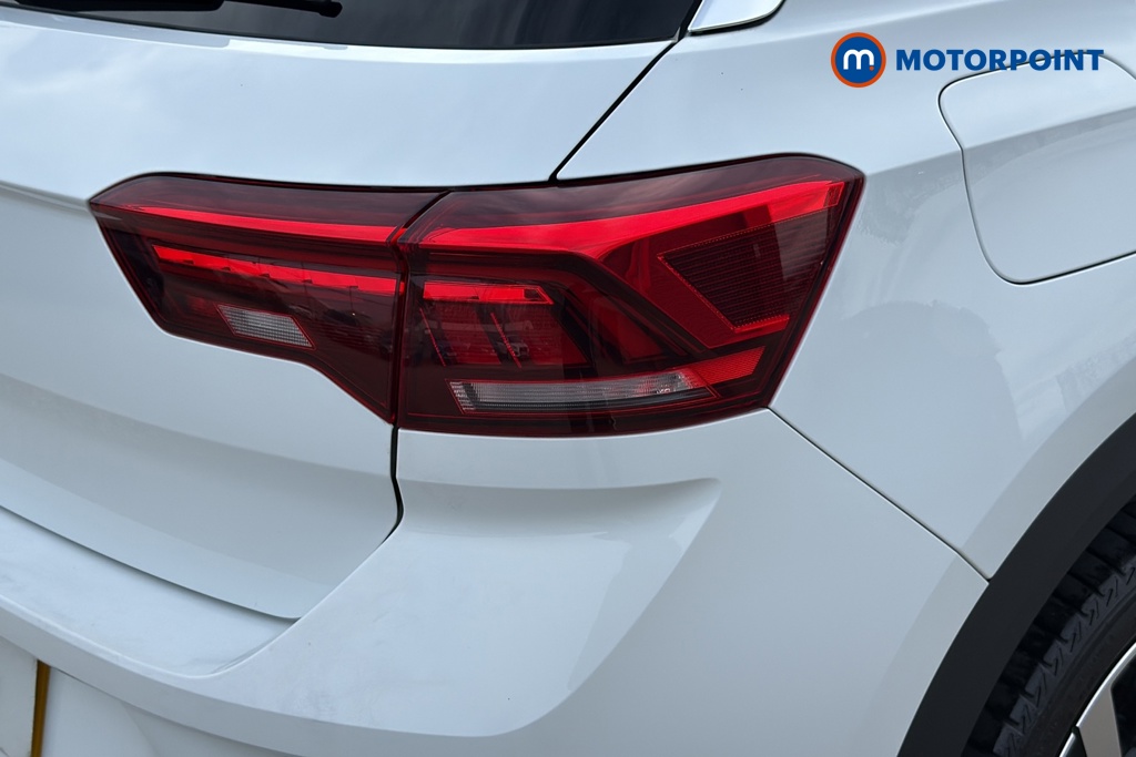 Volkswagen T-Roc R-Line Manual Petrol SUV - Stock Number (1684663) - 36th supplementary image